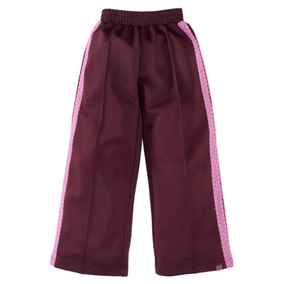Talia Burgundy battle